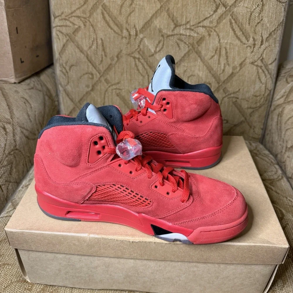Jordan 5 Retro Red Suede University Red Black 136027-602 Men's Size 9 Sneakers